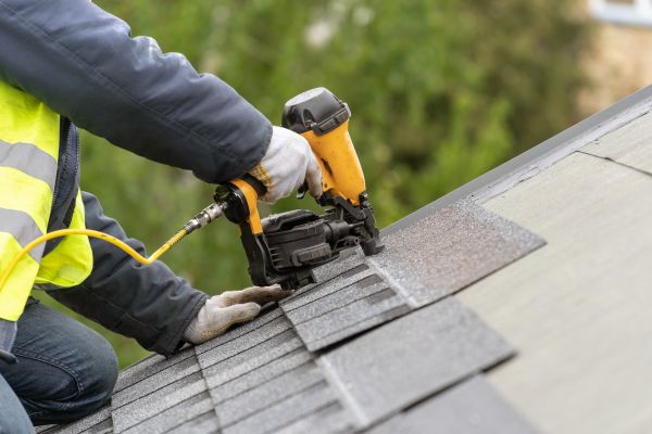 Roof Shingles Repair in South Windsor